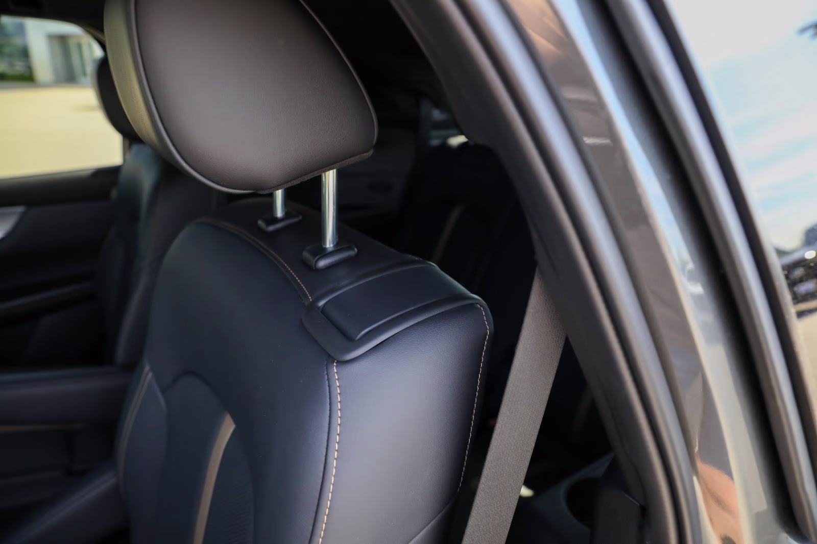 2024 Machine Gray Metallic Mazda CX-90 PHEV Premium Plus AWD SUV