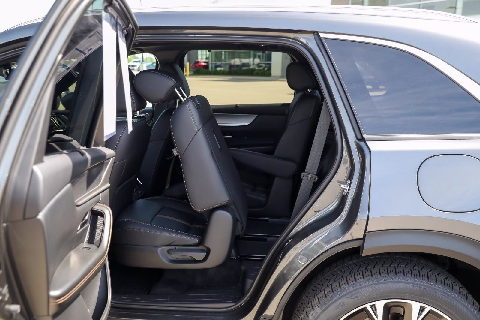 2024 Machine Gray Metallic Mazda CX-90 PHEV Premium Plus AWD SUV