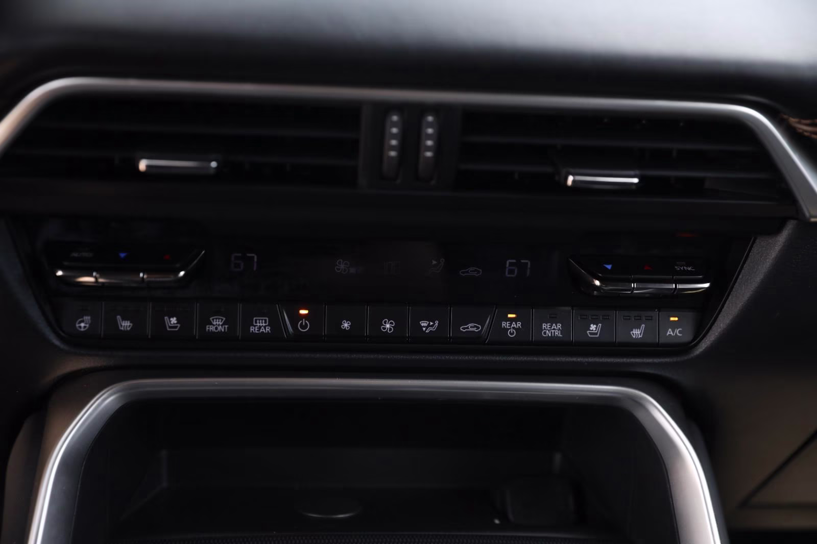 2024 Machine Gray Metallic Mazda CX-90 PHEV Premium Plus AWD SUV