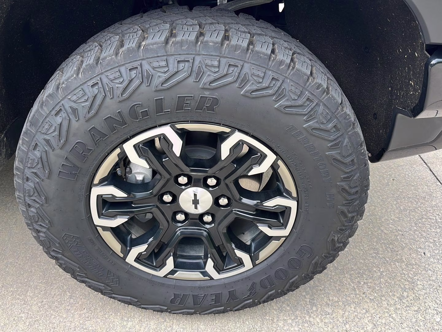2022 Glacier Blue Metallic Chevrolet Silverado 1500 ZR2 4X4 Truck