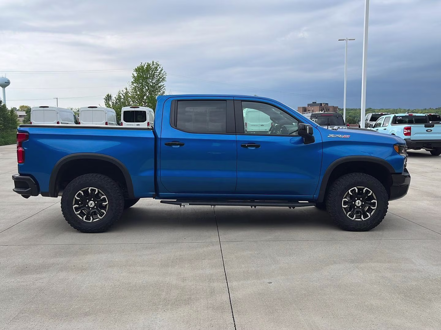 2022 Glacier Blue Metallic Chevrolet Silverado 1500 ZR2 4X4 Truck