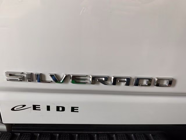 2024 Summit White Chevrolet Silverado 2500HD LTZ 4X4 Truck