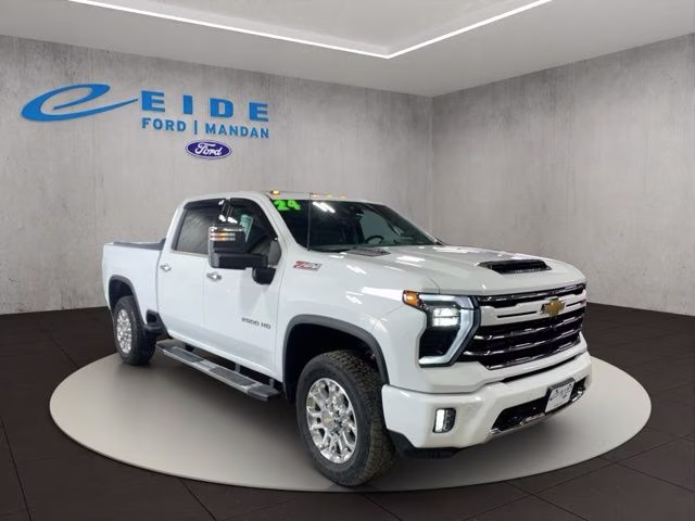 2024 Summit White Chevrolet Silverado 2500HD LTZ 4X4 Truck