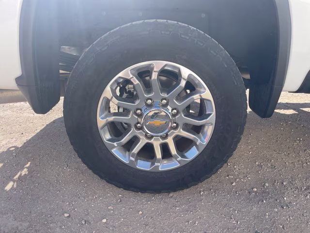 2024 Summit White Chevrolet Silverado 2500HD LTZ 4X4 Truck