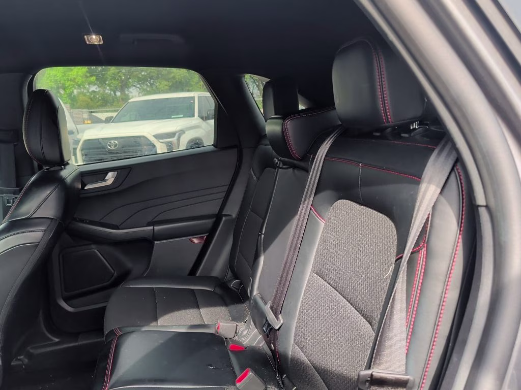 2025 Gray Metallic Ford Escape ST-Line FWD SUV
