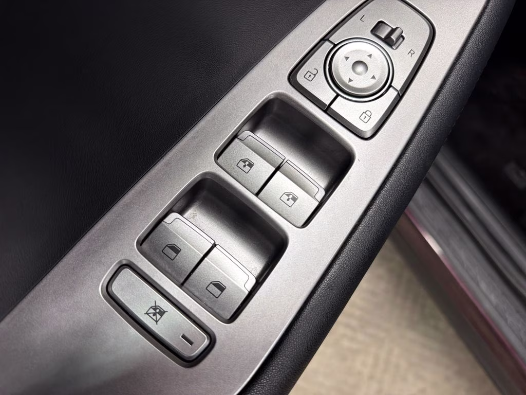 2020 Sierra Burgundy Hyundai Palisade SE FWD SUV