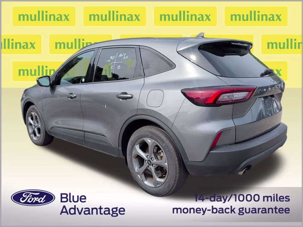 2025 Carbonized Gray Metallic Ford Escape ST-Line FWD SUV