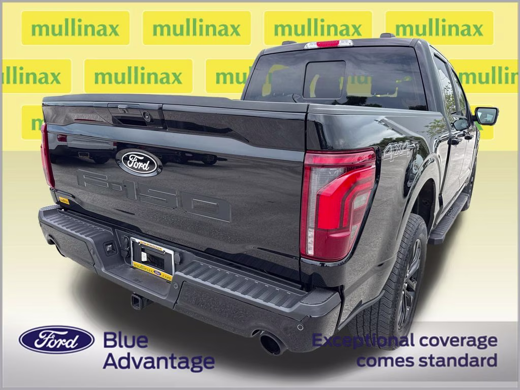 2025 Agate Black Metallic Ford F-150 Lariat 4X4 Truck