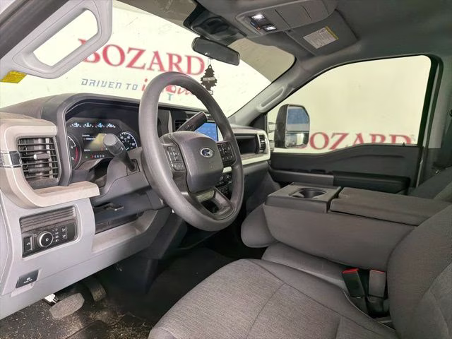 2026 Avalanche Ford Super Duty F-250 SRW XL 4X4 Truck
