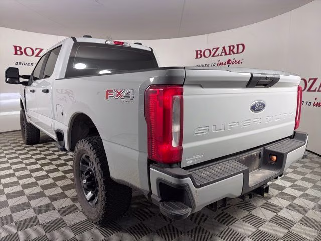 2026 Avalanche Ford Super Duty F-250 SRW XL 4X4 Truck