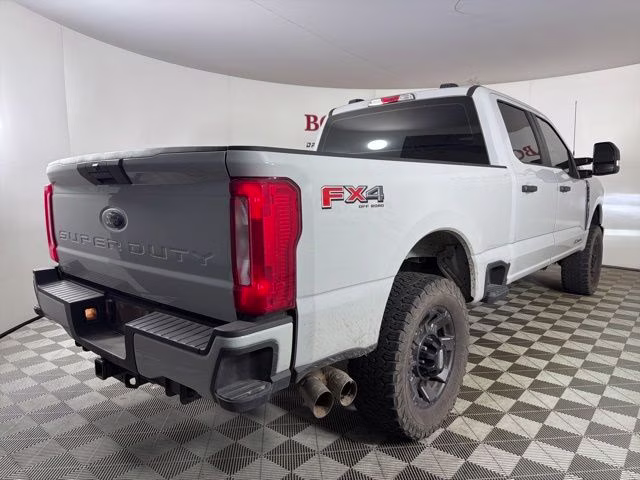 2026 Avalanche Ford Super Duty F-250 SRW XL 4X4 Truck