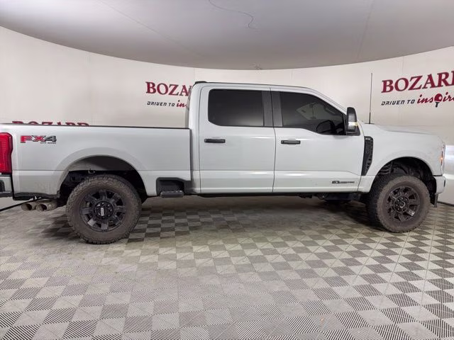 2026 Avalanche Ford Super Duty F-250 SRW XL 4X4 Truck