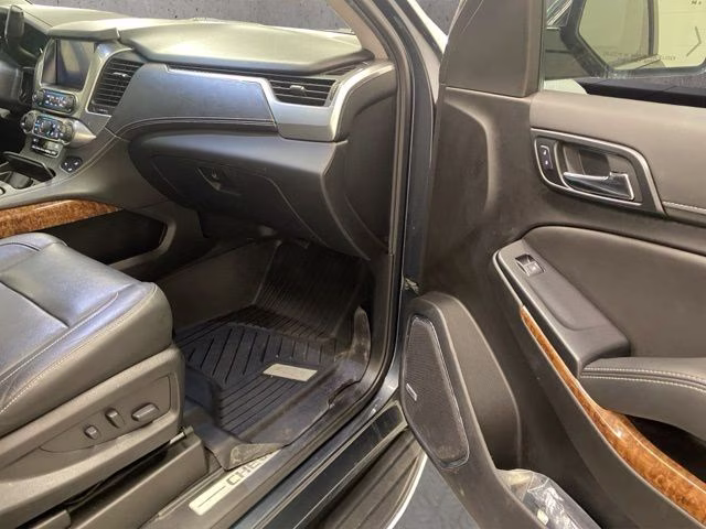 2020 Shadow Gray Metallic Chevrolet Tahoe Premier 4X4 SUV