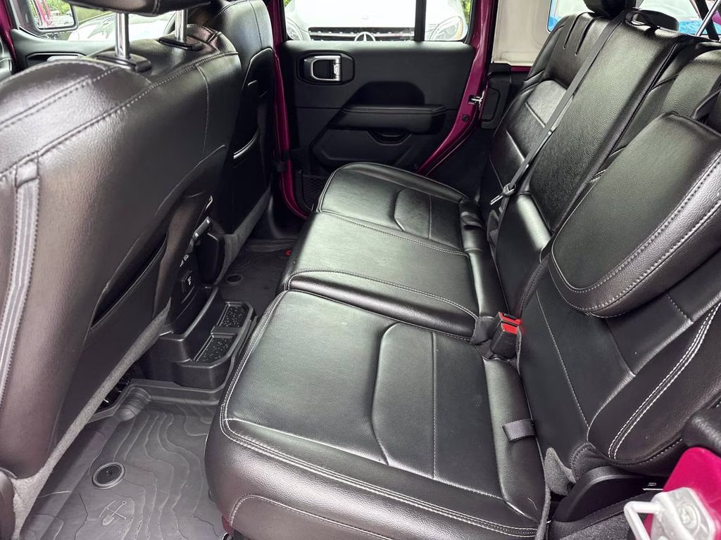 2021 Tuscadero Pearlcoat Jeep Wrangler Unlimited Sahara 4xe 4X4 SUV