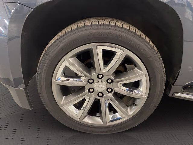 2020 Shadow Gray Metallic Chevrolet Tahoe Premier 4X4 SUV