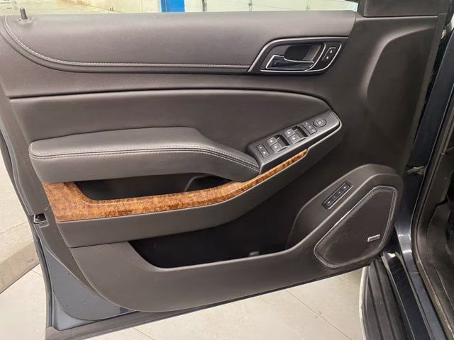2020 Shadow Gray Metallic Chevrolet Tahoe Premier 4X4 SUV