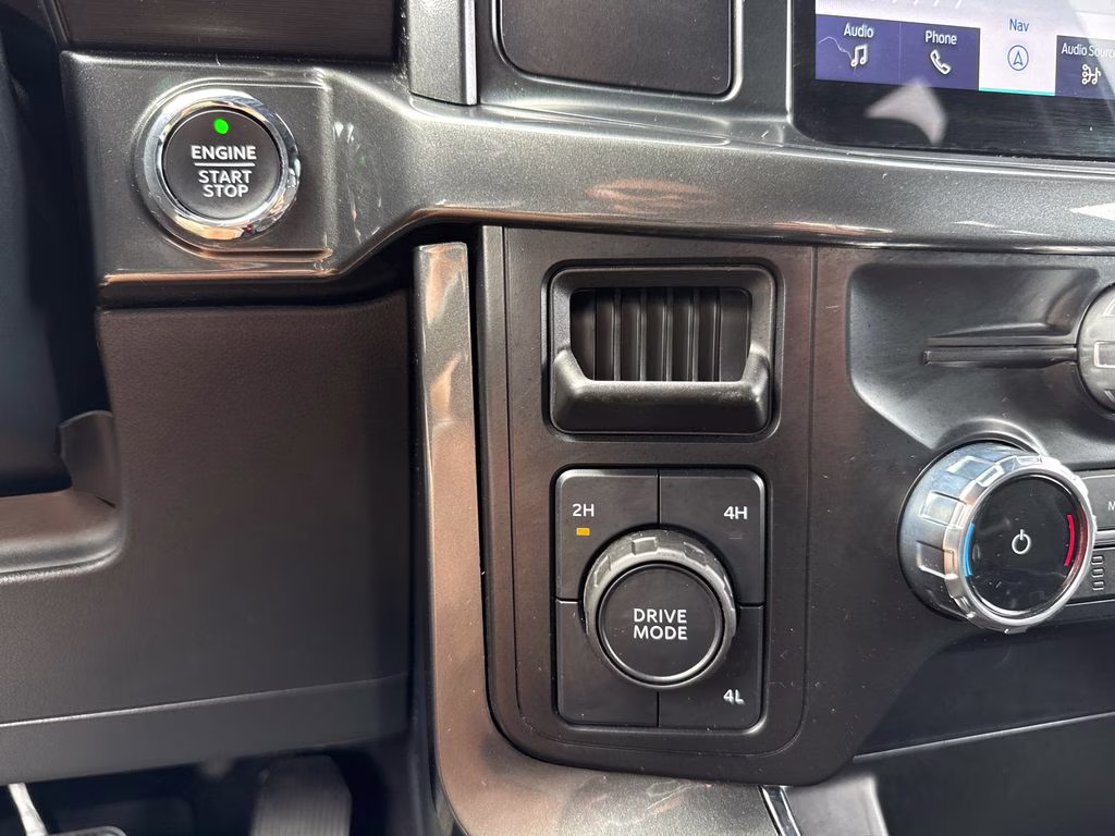 2023 Avalanche Ford F-150 XLT 4X4 Truck