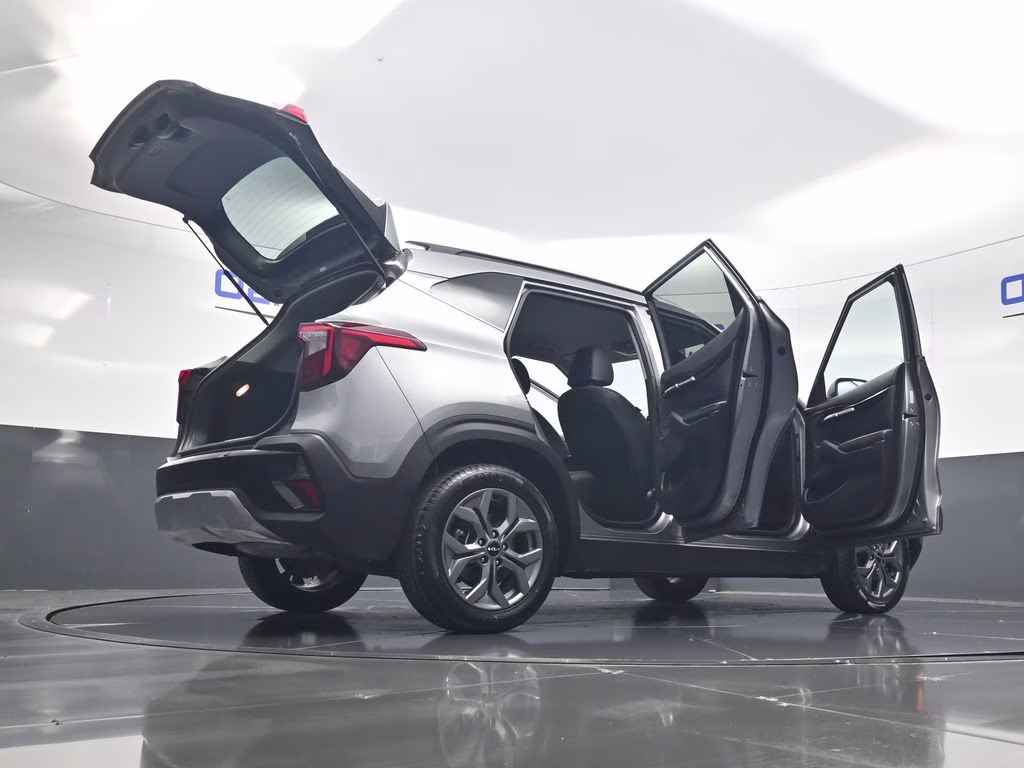 2024 Steel Gray Kia Seltos S AWD SUV