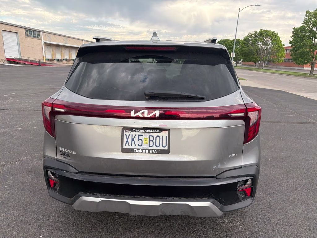 2024 Steel Gray Kia Seltos S AWD SUV