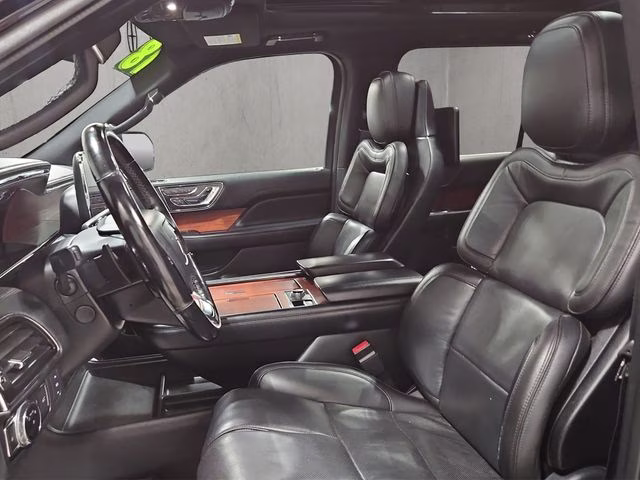 2018 Black Velvet Lincoln Navigator L Reserve 4X4 SUV