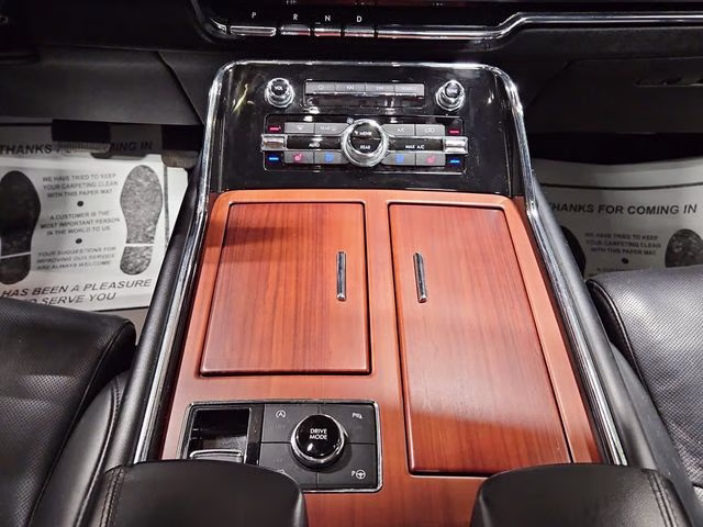2018 Black Velvet Lincoln Navigator L Reserve 4X4 SUV