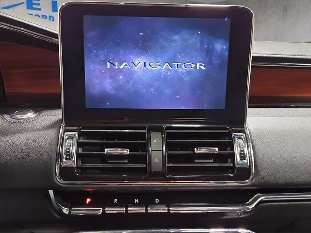 2018 Black Velvet Lincoln Navigator L Reserve 4X4 SUV