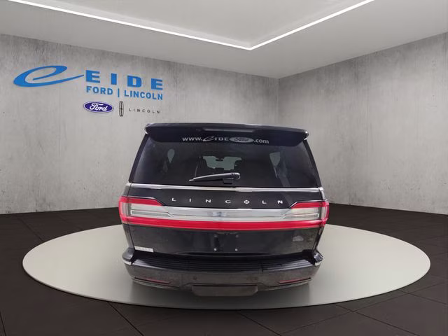 2018 Black Velvet Lincoln Navigator L Reserve 4X4 SUV