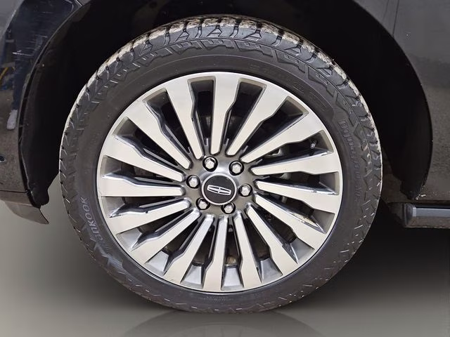 2018 Black Velvet Lincoln Navigator L Reserve 4X4 SUV