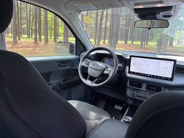 2025 White Metallic Ford Maverick XLT AWD Truck