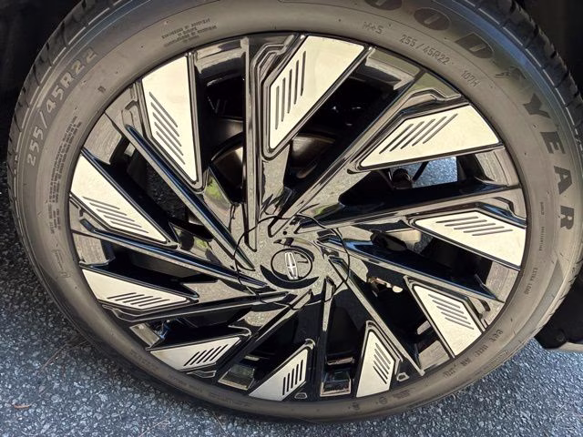 2024 Blue Lincoln Nautilus Reserve AWD SUV
