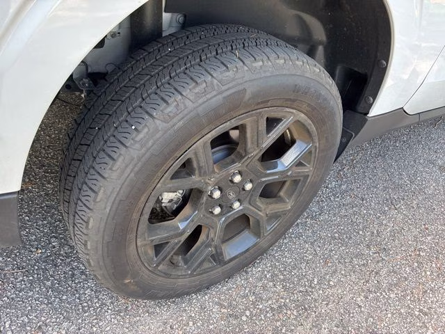 2025 White Metallic Ford Maverick XLT AWD Truck