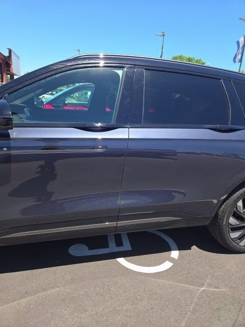 2024 Blue Lincoln Nautilus Reserve AWD SUV