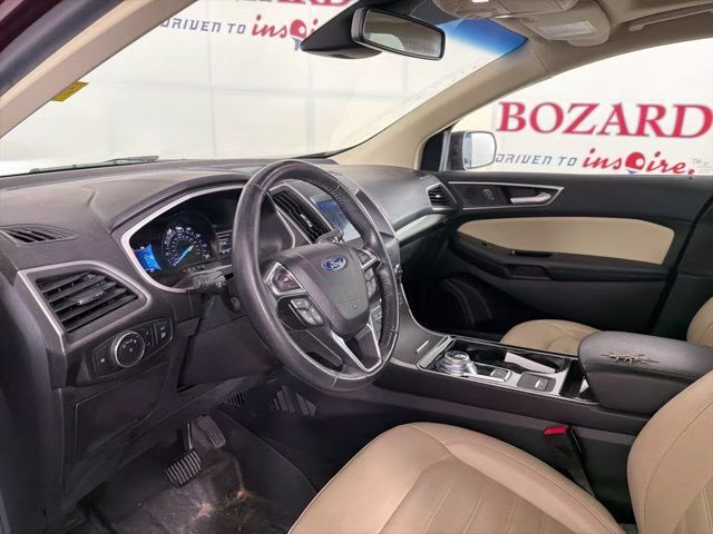 2020 Burgundy Ford Edge SEL FWD SUV