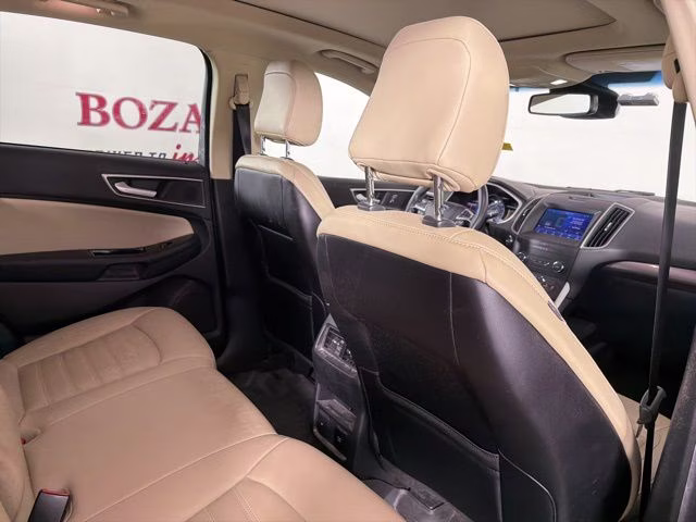 2020 Burgundy Ford Edge SEL FWD SUV