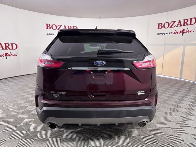 2020 Burgundy Ford Edge SEL FWD SUV