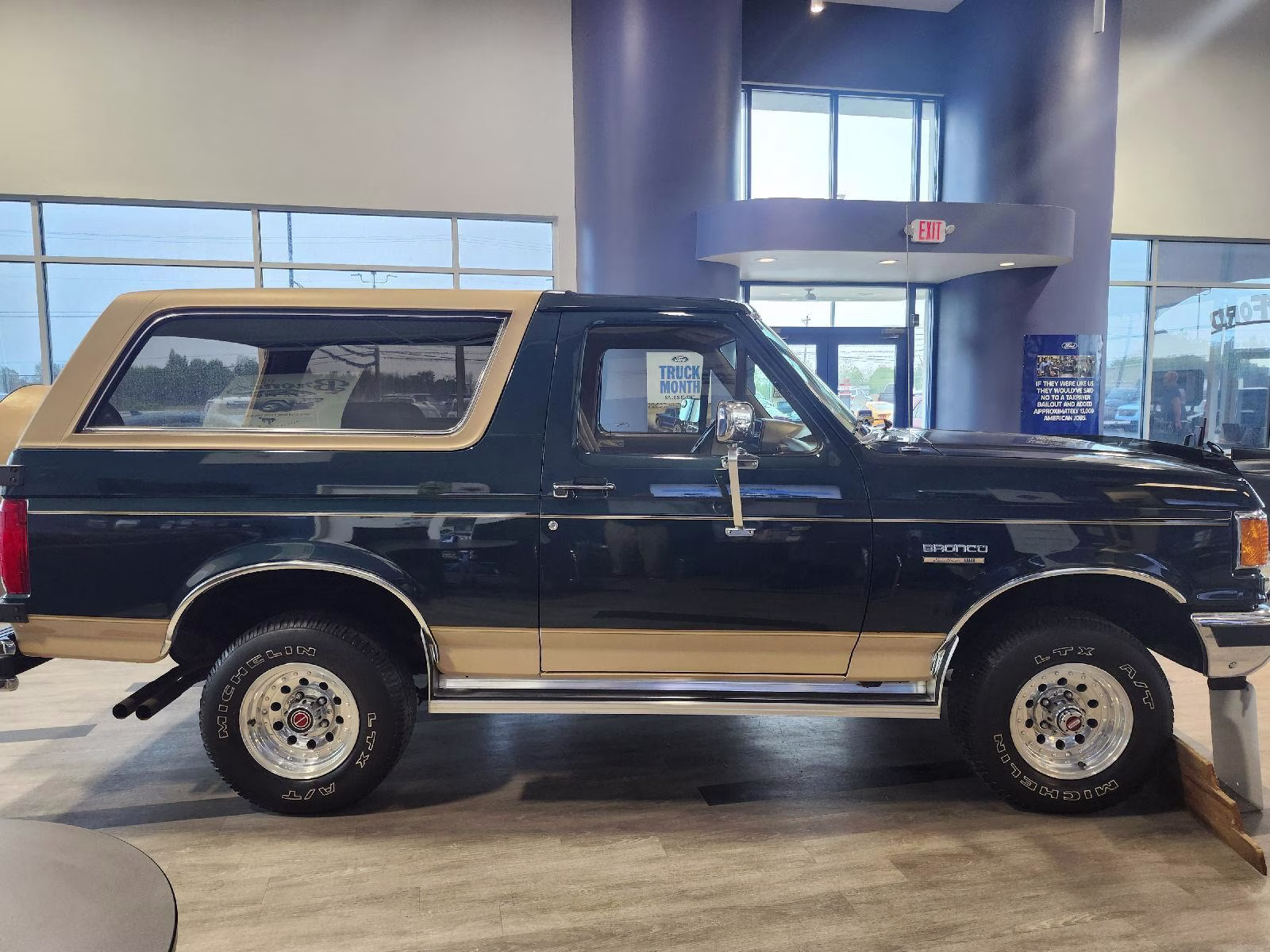 1991 Ford Bronco Eddie Bauer