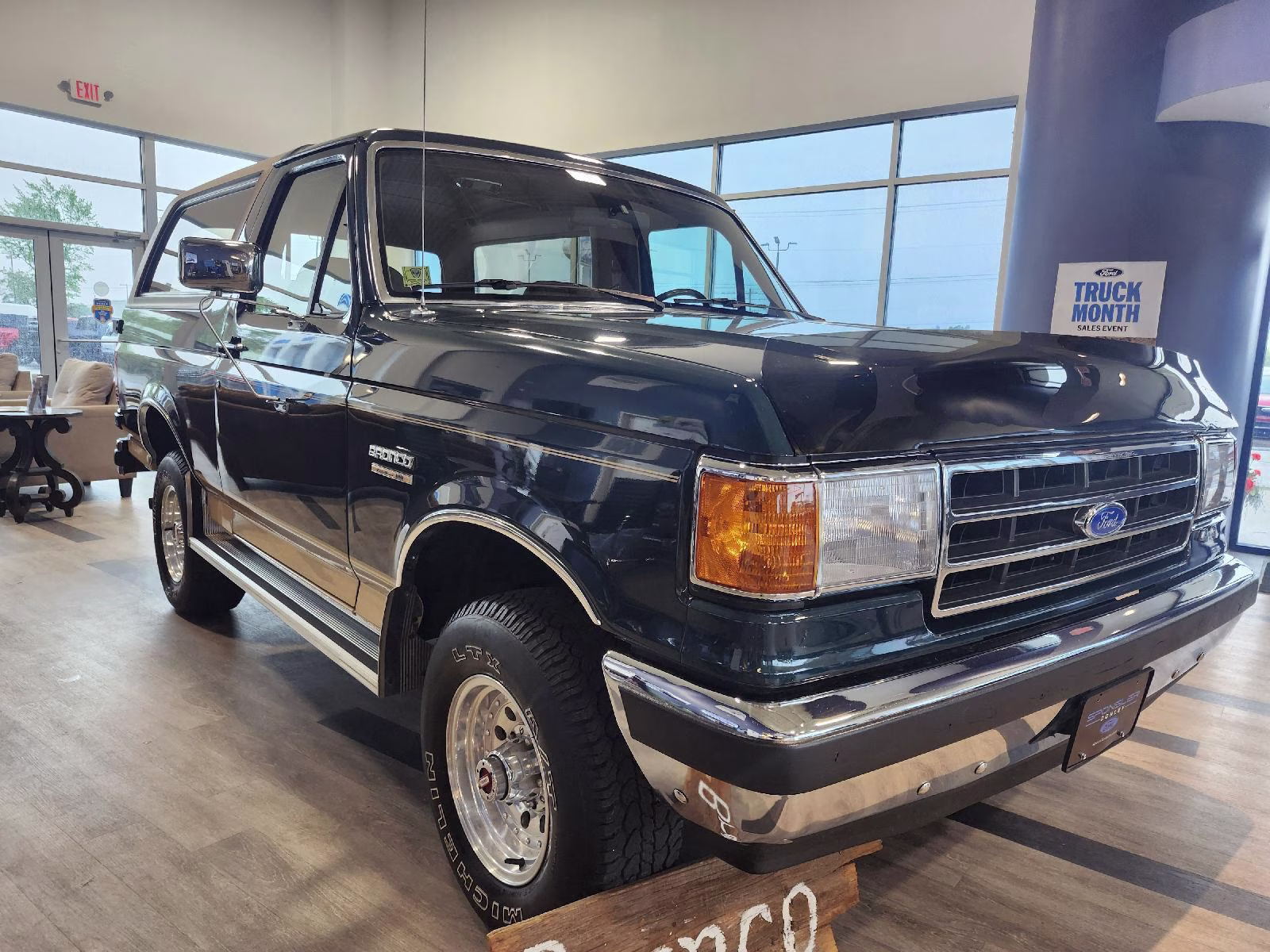 1991 Ford Bronco Eddie Bauer