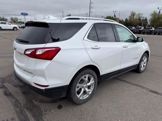2019 Iridescent Pearl Tricoat Chevrolet Equinox Premier AWD SUV