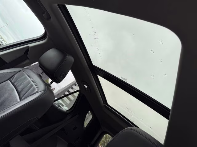 2019 Iridescent Pearl Tricoat Chevrolet Equinox Premier AWD SUV