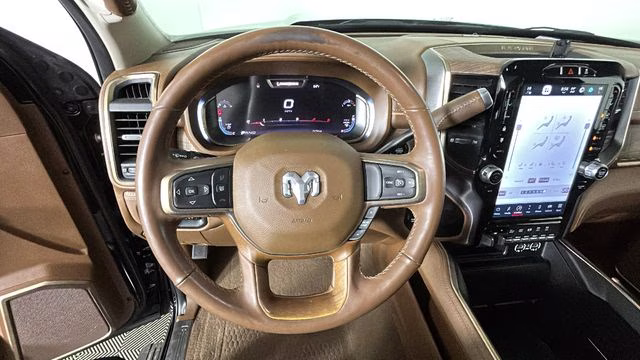 2024 Diamond Black Crystal Pearlcoat Ram 2500 Longhorn 4X4 Truck