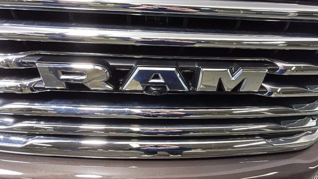 2024 Diamond Black Crystal Pearlcoat Ram 2500 Longhorn 4X4 Truck