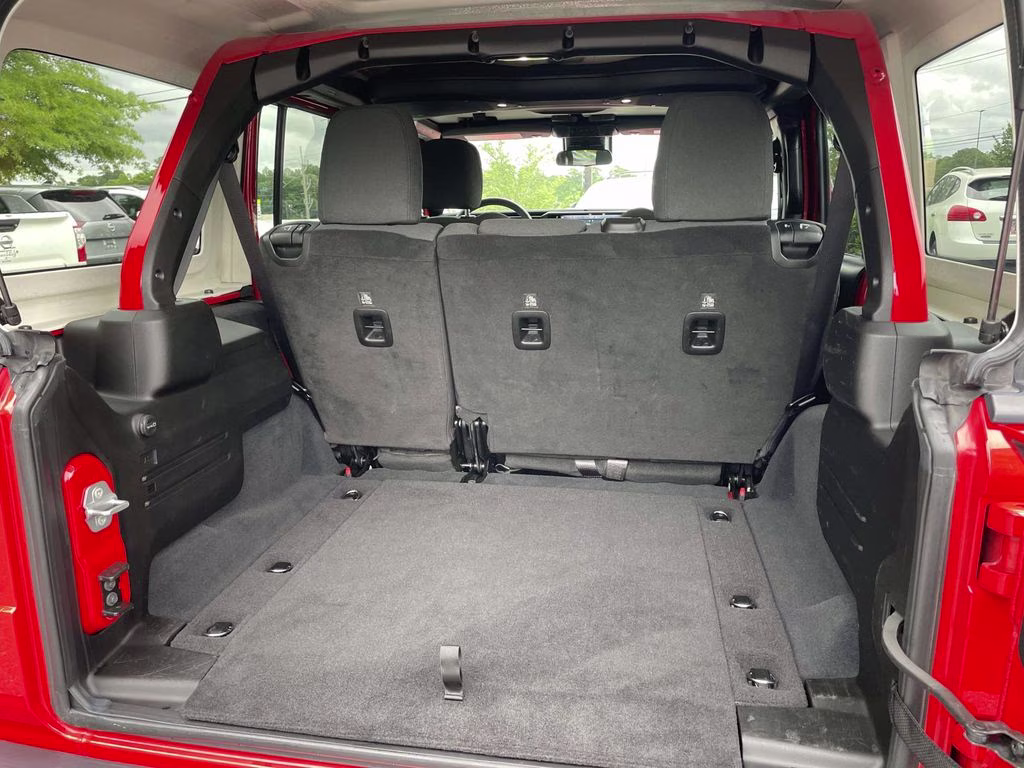 2025 Firecracker Red Clearcoat Jeep Wrangler Rubicon 4X4 SUV
