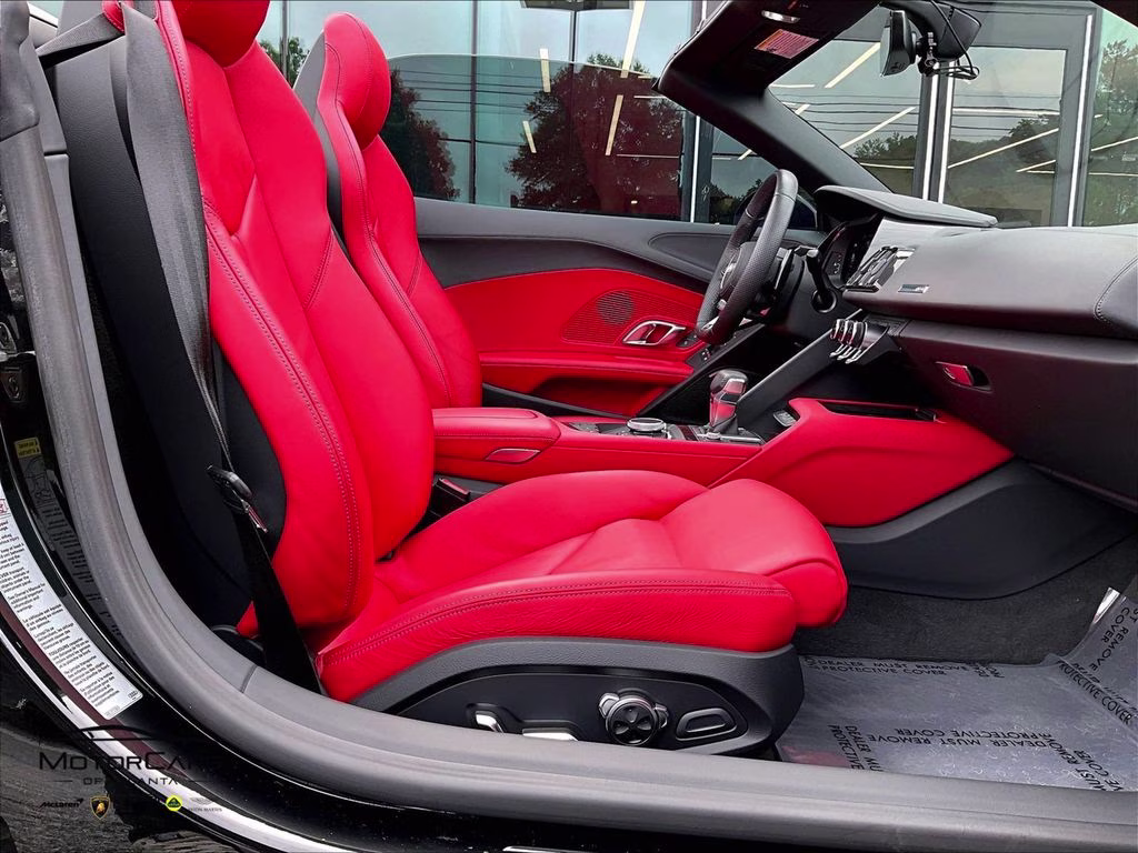 2023 Mythos Black Metallic/Black Roof Audi R8 V10 performance Spyder RWD Convertible