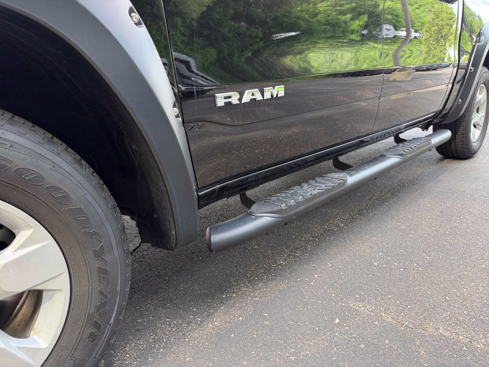 2025 Diamond Black Crystal Pearlcoat Ram 1500 Big Horn/Lone Star 4X4 Truck