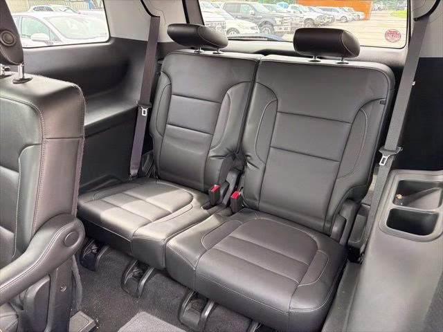 2019 Quicksilver Metallic GMC Acadia SLT-1 AWD SUV