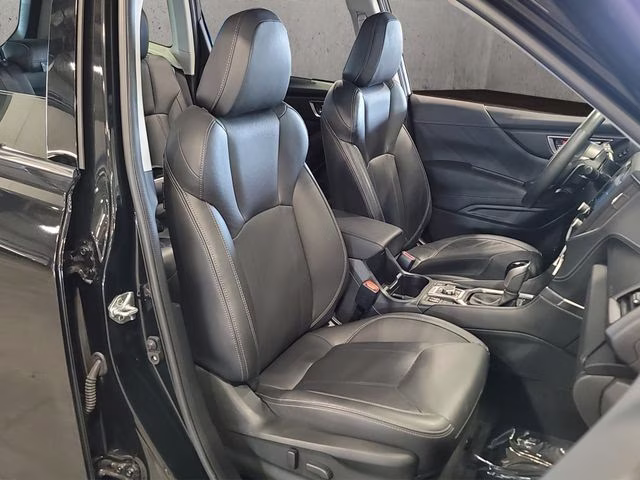 2023 Crystal Black Silica Subaru Forester Touring AWD SUV