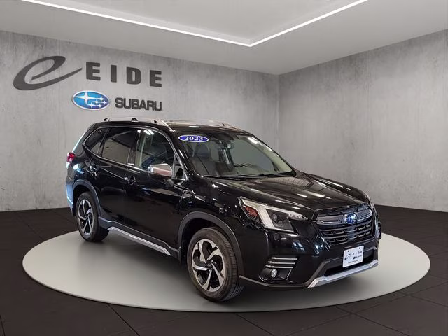 2023 Crystal Black Silica Subaru Forester Touring AWD SUV