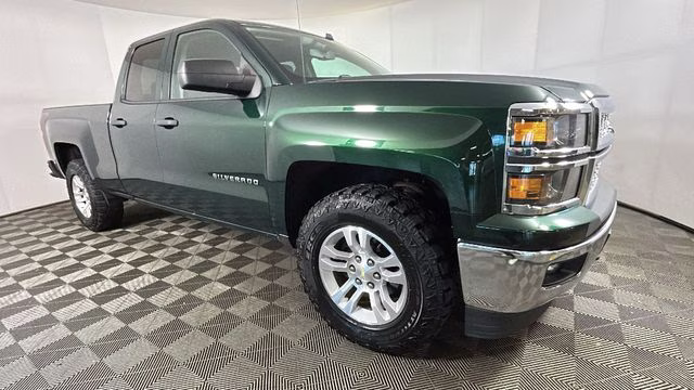 2014 Rainforest Green Metallic Chevrolet Silverado 1500 LT 4X4 Truck