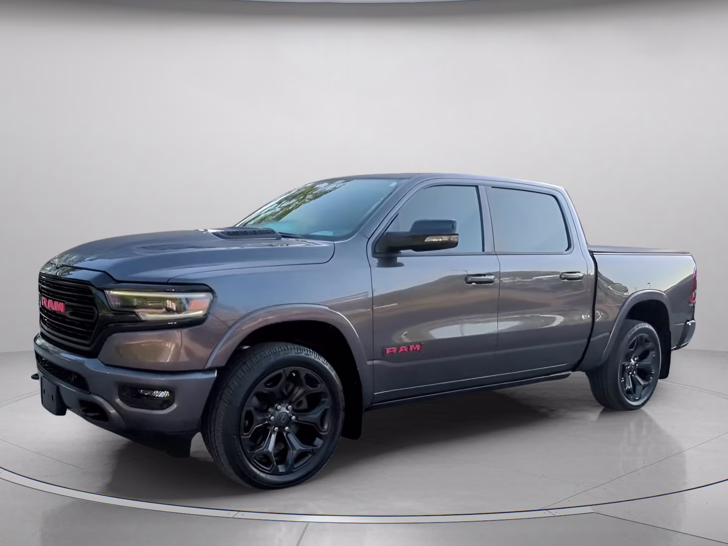 2023 Granite Crystal Metallic Clearcoat Ram 1500 Limited Crew Cab Pickup 4X4 Truck