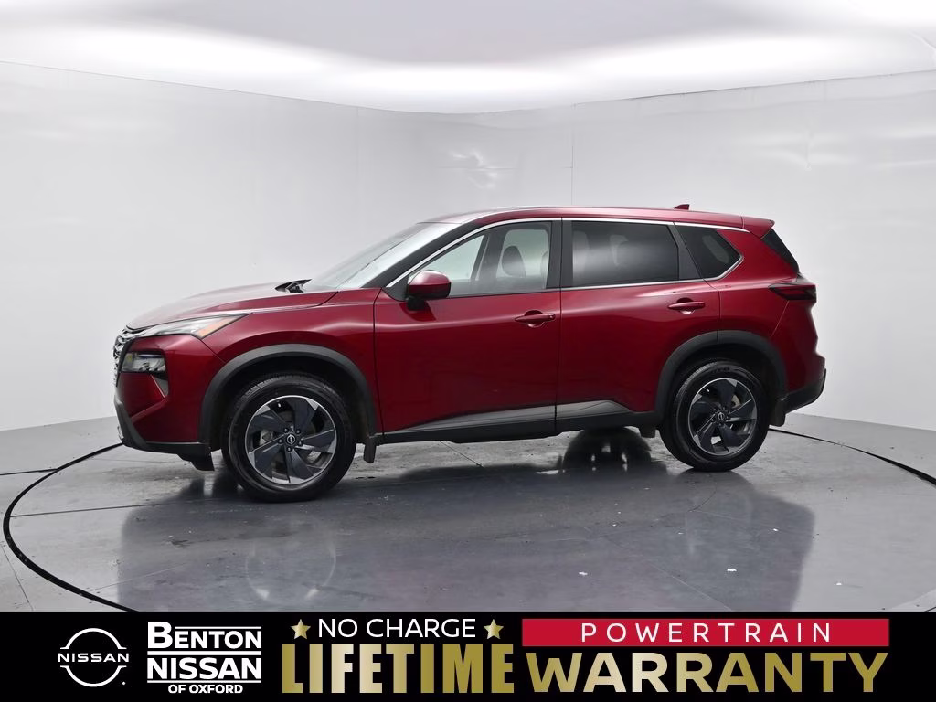 2024 Nissan Rogue SV FWD's photo